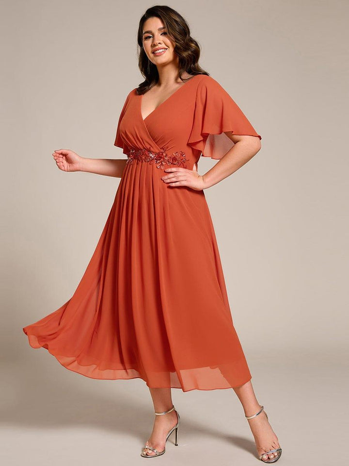 pretty DAHLIA|Plus Size Elegant Short Sleeves V-Neck Floral Applique Wedding Guest Dress