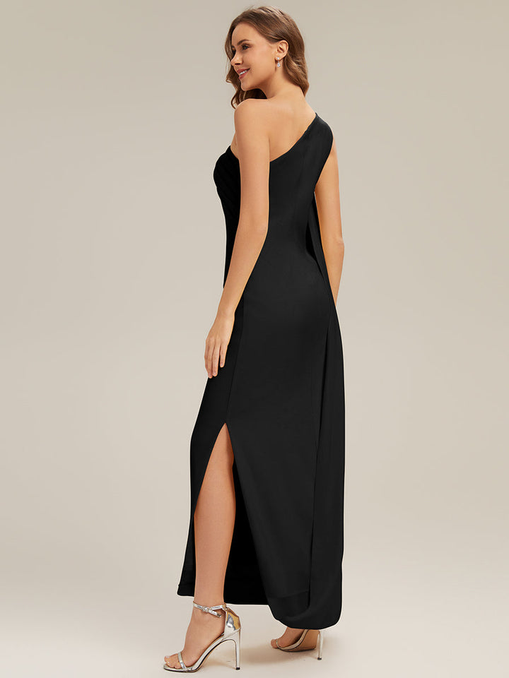 ever KIELO|One-Shoulder Ruched Floor Length Formal Dress With Side Slit