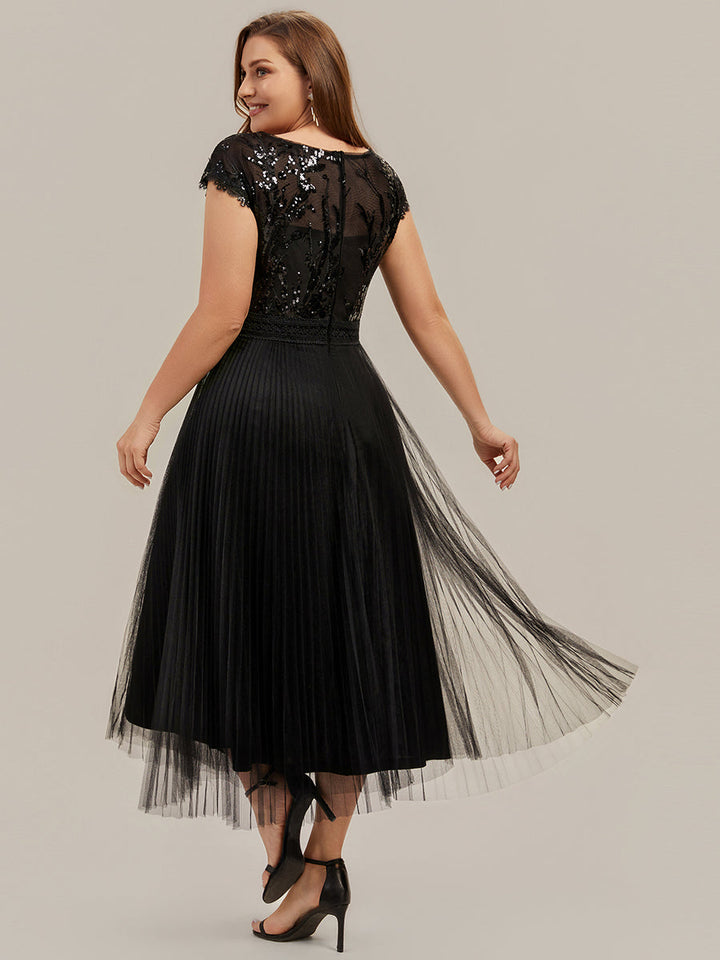 Plus Size Glitter A-Line Wedding Guest Dress