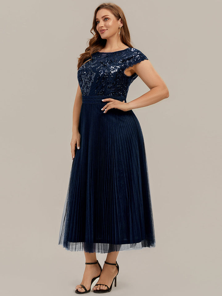Plus Size Glitter A-Line Wedding Guest Dress