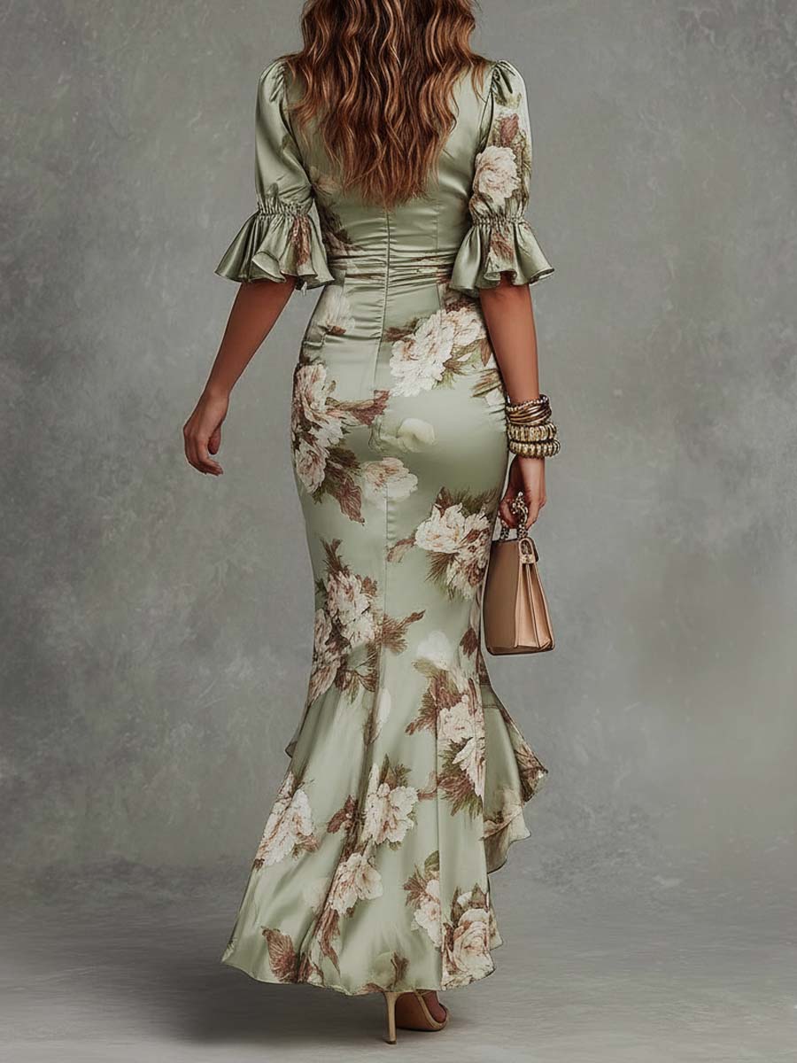 Anna | Robe Longue Asymétrique en Satin Vert à Col V, Manches Bouffantes et Imprimé Floral